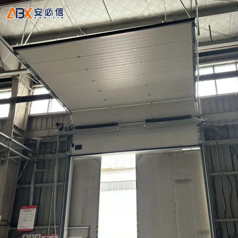 哈密市铝板滑升门